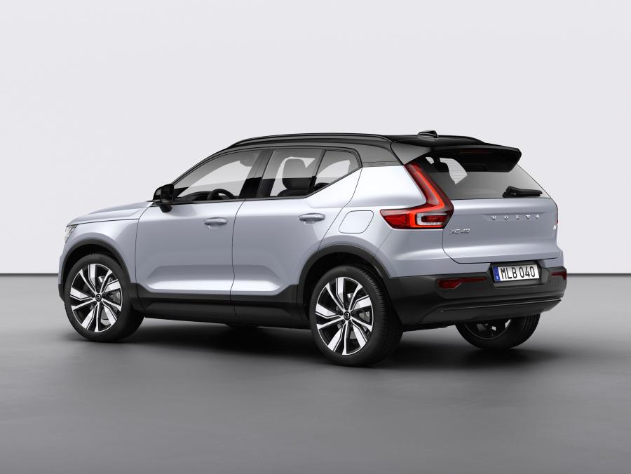  Volvo XC40 Recharge P8 AWD 2019 года  (WW) (фото 24 из 34)
